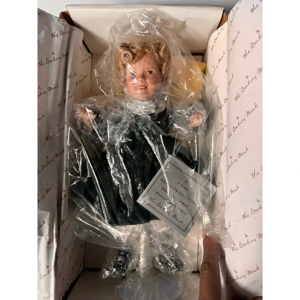 Vintage Shirley Temple10” Porcelain Doll TheLittlest Rebel Classics Danbury Mint